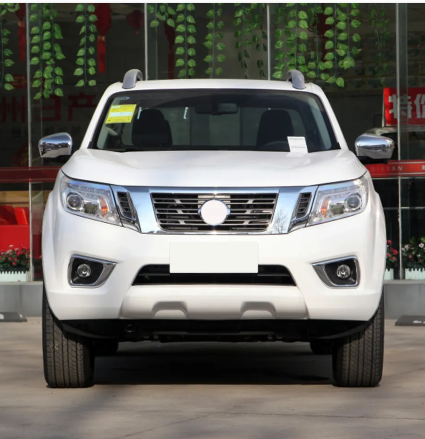   KEEN Black Gloss Cover Car Light for Nissan Navara NP300 2015-2018 led Daytime Running Light Fog Lamp Cover Led Yellow Turning