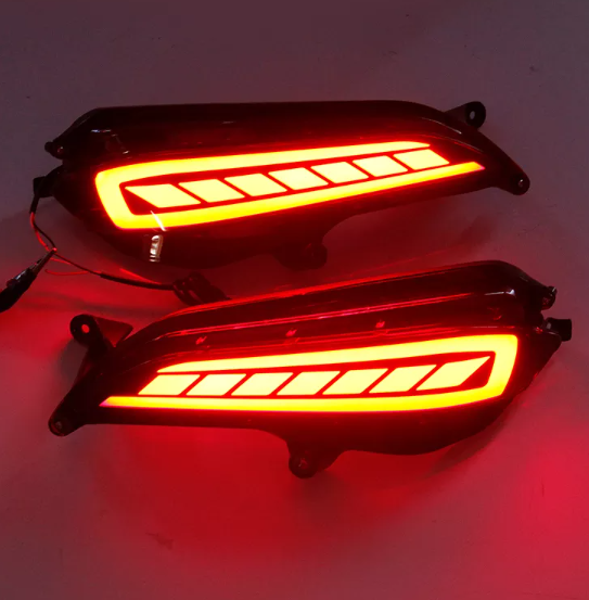 KEEN New Style For 2017 2018 2019 Toyota Yaris Car LED Rear Bumper Reflector Taillight Parking Brake Light