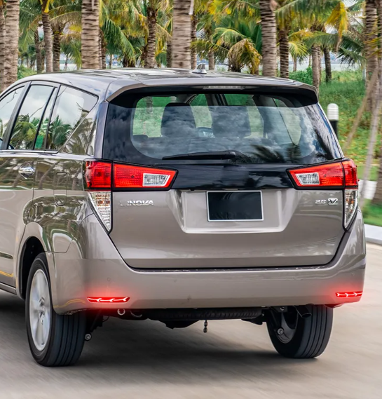  KEEN Car Led Tail Light for Toyota Innova 2015 2016 2017 Rear Bumper Light Brake Turn Signal Reflector Fog Lamp