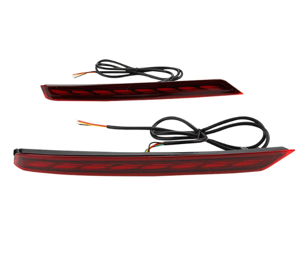 KEEN New Rear Bumper Reflector Light for Toyota Land Cruiser 2022 Start-scan Taillight with Flow Turn Signal Brake Parking Lamp